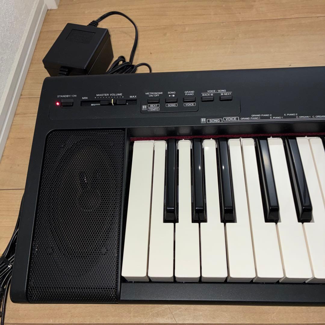 スタンド付属　YAMAHA 電子ピアノPortable grand NP-30