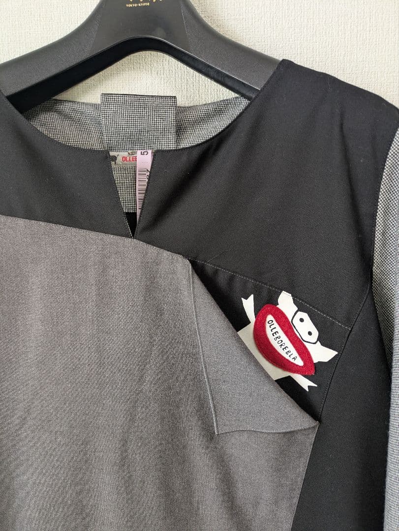 アルベロベロ♥️ぶたさんアートプリント五分袖チュニック グレー・ブラック