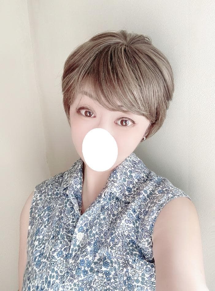 銀座サロン　KAZUE WIG　フェミニンショート　人毛MIX　マルチブラウン