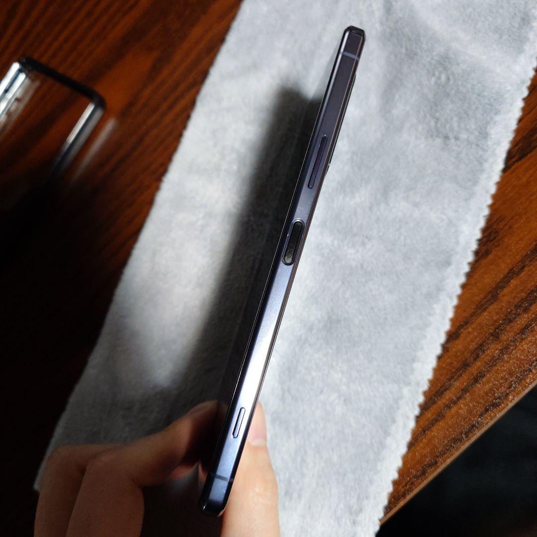 SONY Xperia 1 II SO-51A 5G docomo　パープル