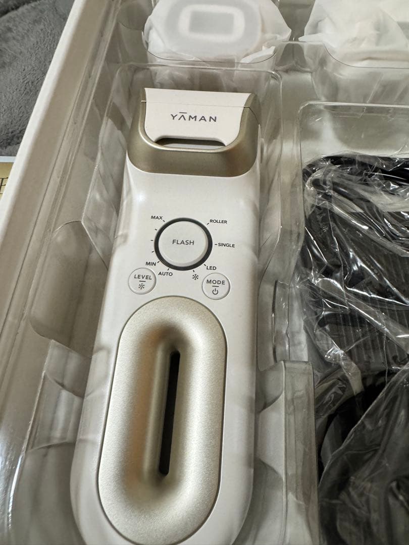 美品　激安YAMAN 脱毛器 本体 ホワイト