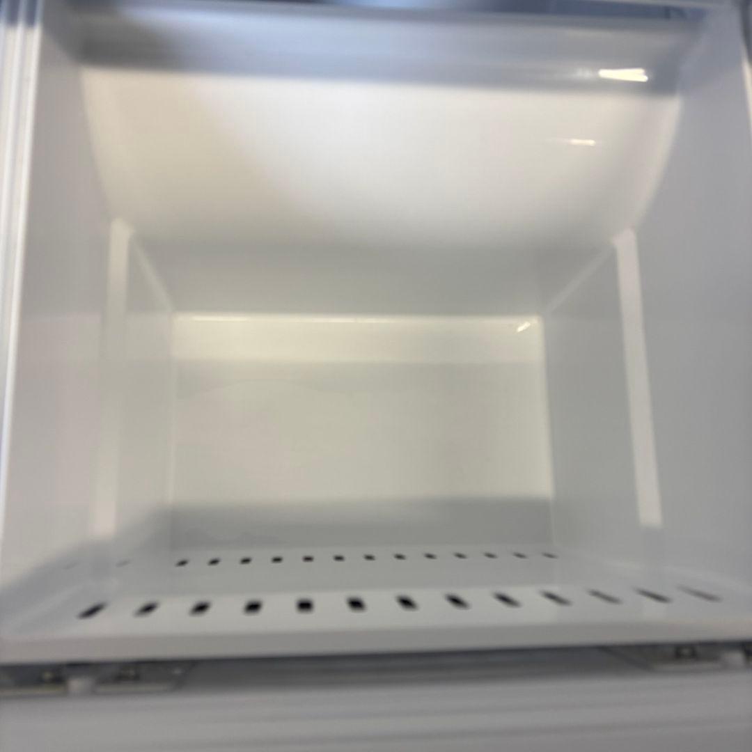 100　一人暮らし　冷蔵庫　パナソニック　黒　右開き　送料無料　23年製