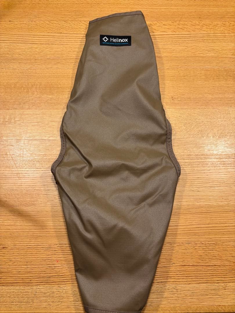 Helinox グランドチェア　コヨーテ