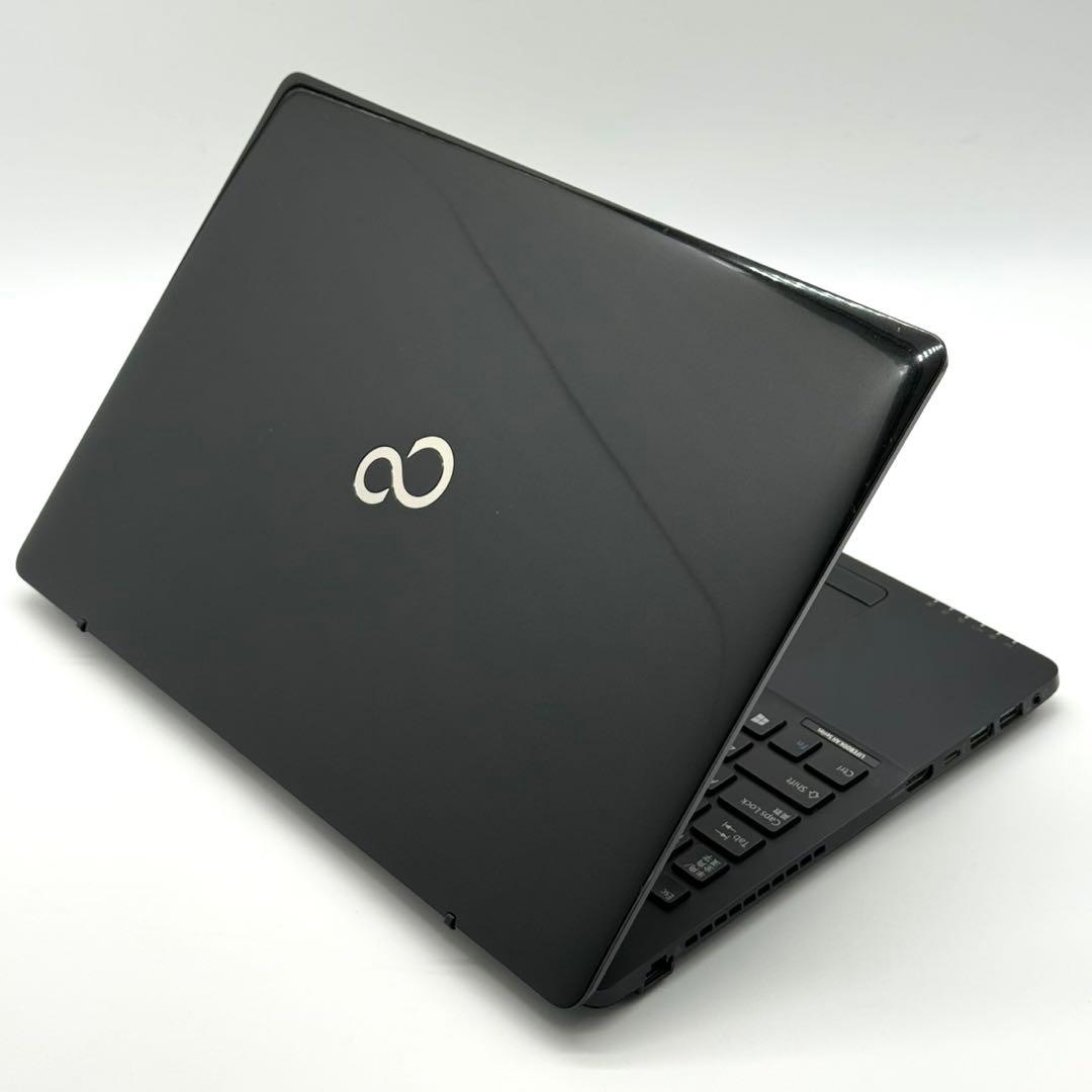 富士通 ノートPC Ryzen3 20GB 新品SSD512 DVD 超高速起動