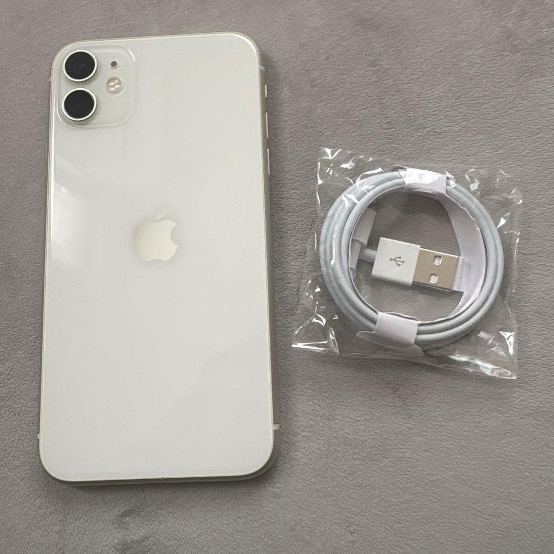 iPhone11 スマートフォン 画面割れあり ジャンク