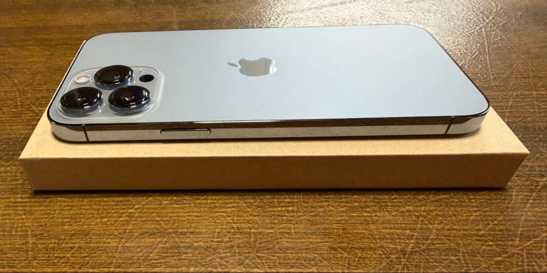 iPhone 13 Pro Max 1TB バッテリー100%