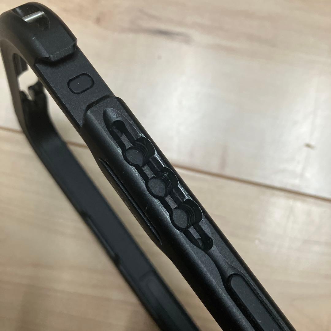 NEEWER iPhone 15pro用ケージセット