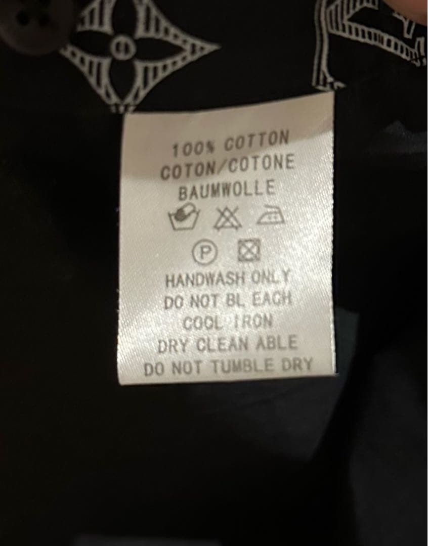 【美品】LOUIS VUITTON 男女兼用ロゴパターン 長袖シャツ XL