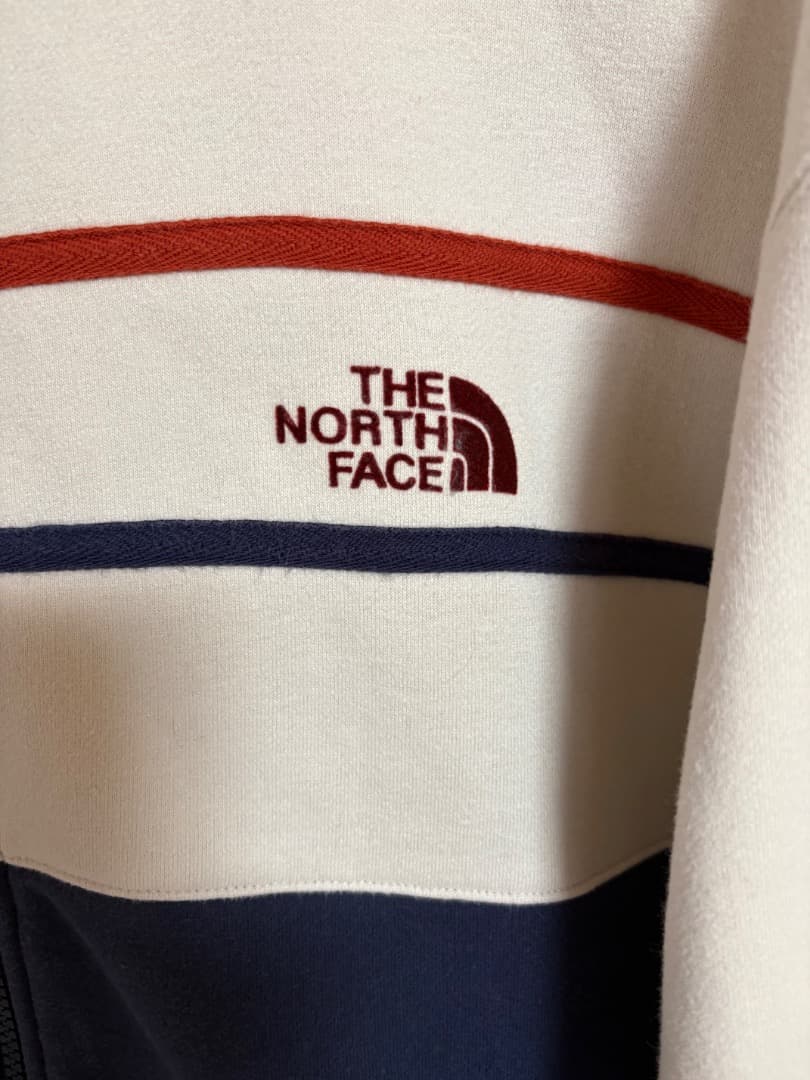 The North Face A5 フルジップ スウェット 裏起毛 ワッペン