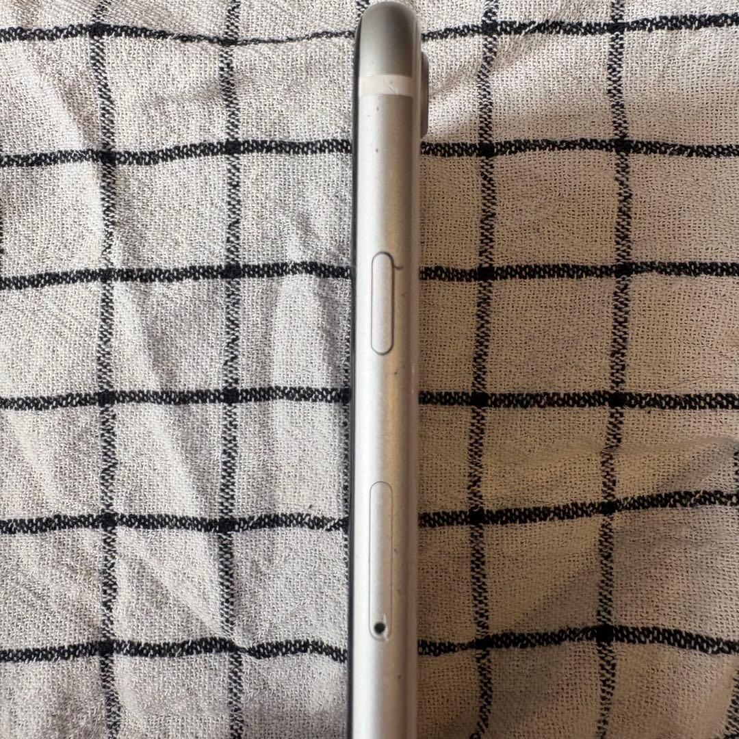 Apple iPhone SE 第2世代 (SE2) 64GBホワイト ジャンク