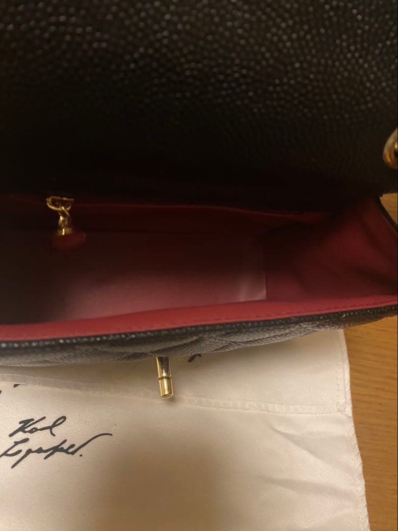 CHANEL キャビアスキン ショルダーバッグ