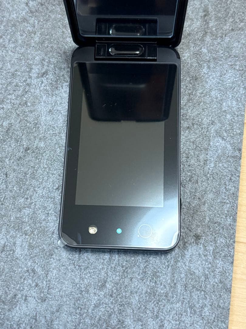 FUNKS UVカメラ付きミラー 手鏡 コンパクト (ブラック)