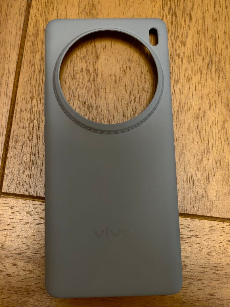 【最終値下げ】vivo X100 Ultra 本体 + ケース