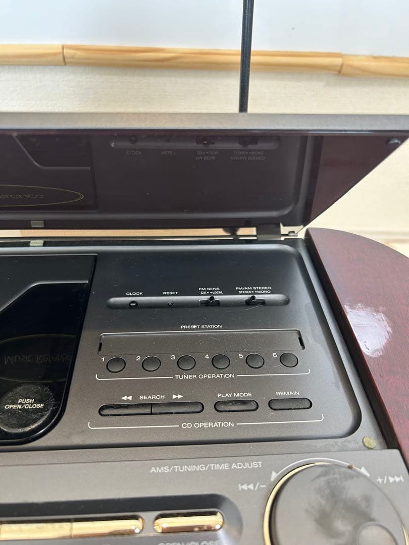 ラジオ・コンポ SONY CELEBRITY D-3000 GIUGIARO DESIGN