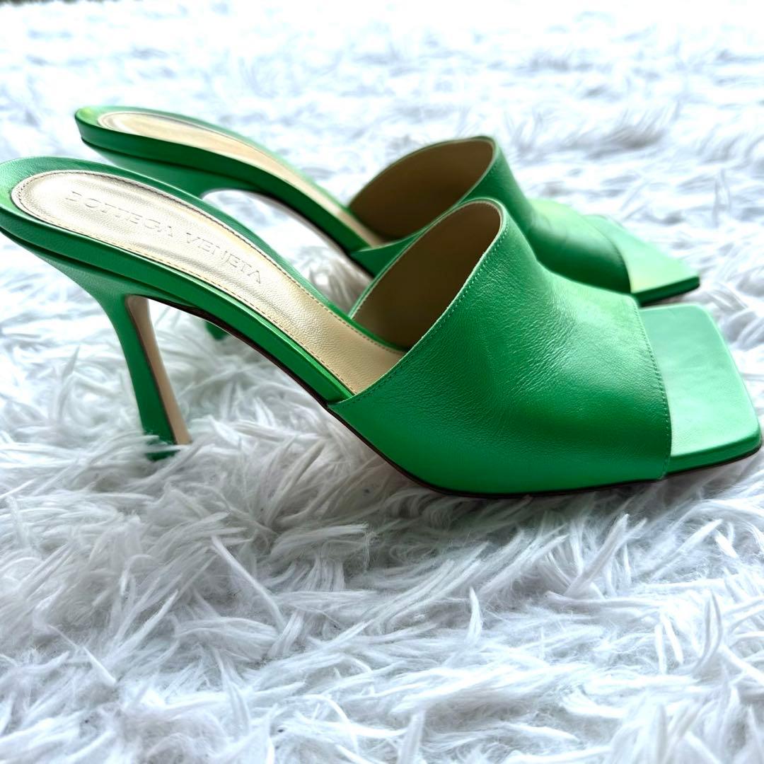 BOTTEGA VENETA サンダル 37 ミュール ラムスキン グリーン