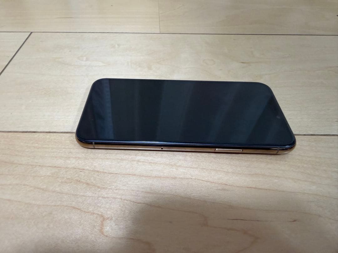 iPhone11pro 64GB ゴールド SIMフリー バッテリー 95%