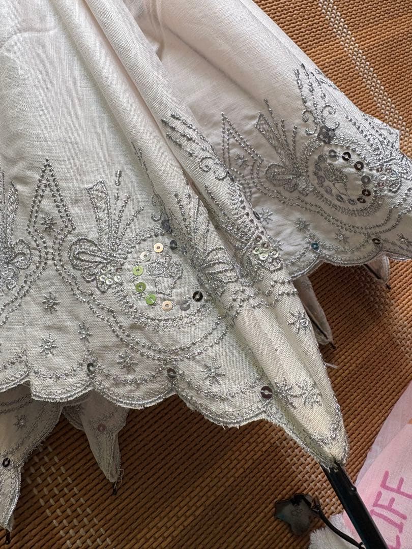 ルルギネス高級刺繍入り日傘 折りたたみ写真追加しました