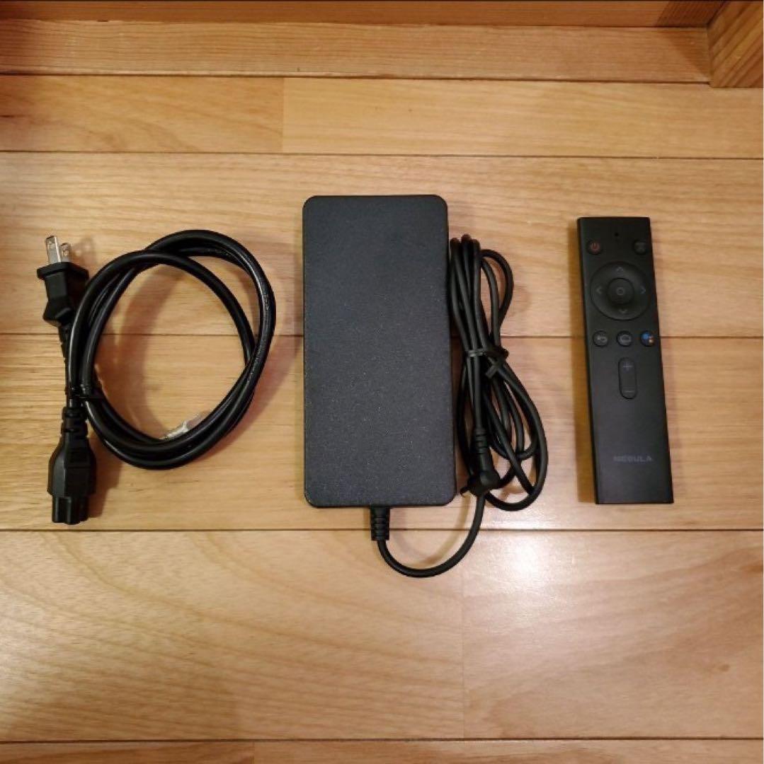 塩*ン様 ジャンク品！ Anker Nebula Cosmos プロジェクター