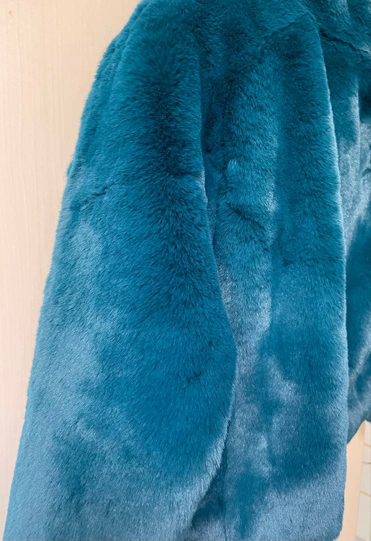 りん　モラビト　ジャケット　フェイクファー　エコファー