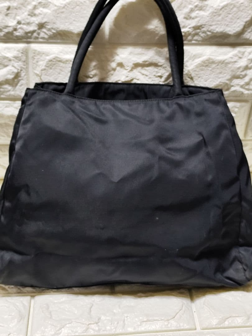 PRADA プラダ　ハンドバッグ　三角ロゴ　ナイロン　ブラック