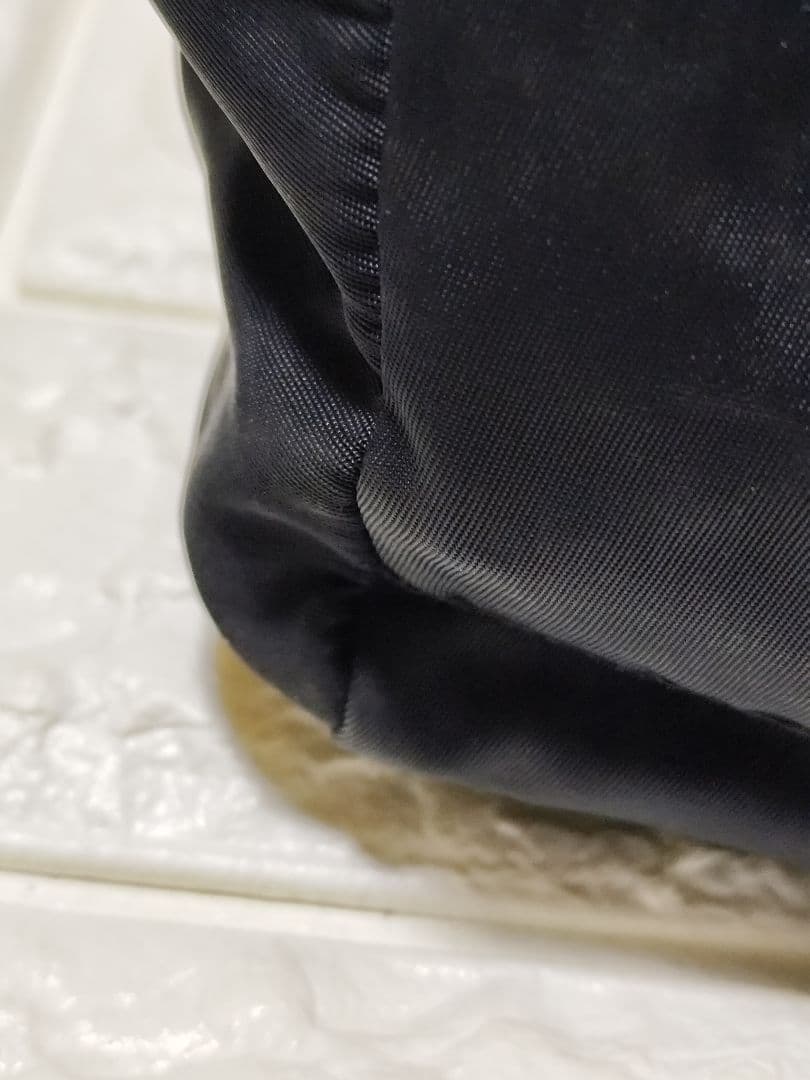 PRADA プラダ　ハンドバッグ　三角ロゴ　ナイロン　ブラック