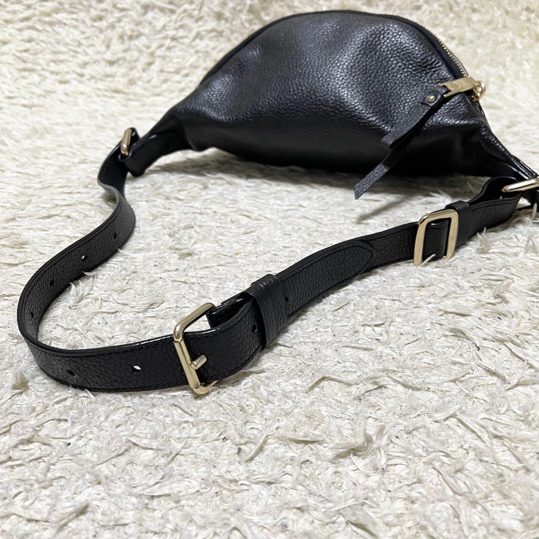 【極美品】コーチ　ボディバッグ　ウエストポーチ　レザー　本革　黒　ゴールド金具