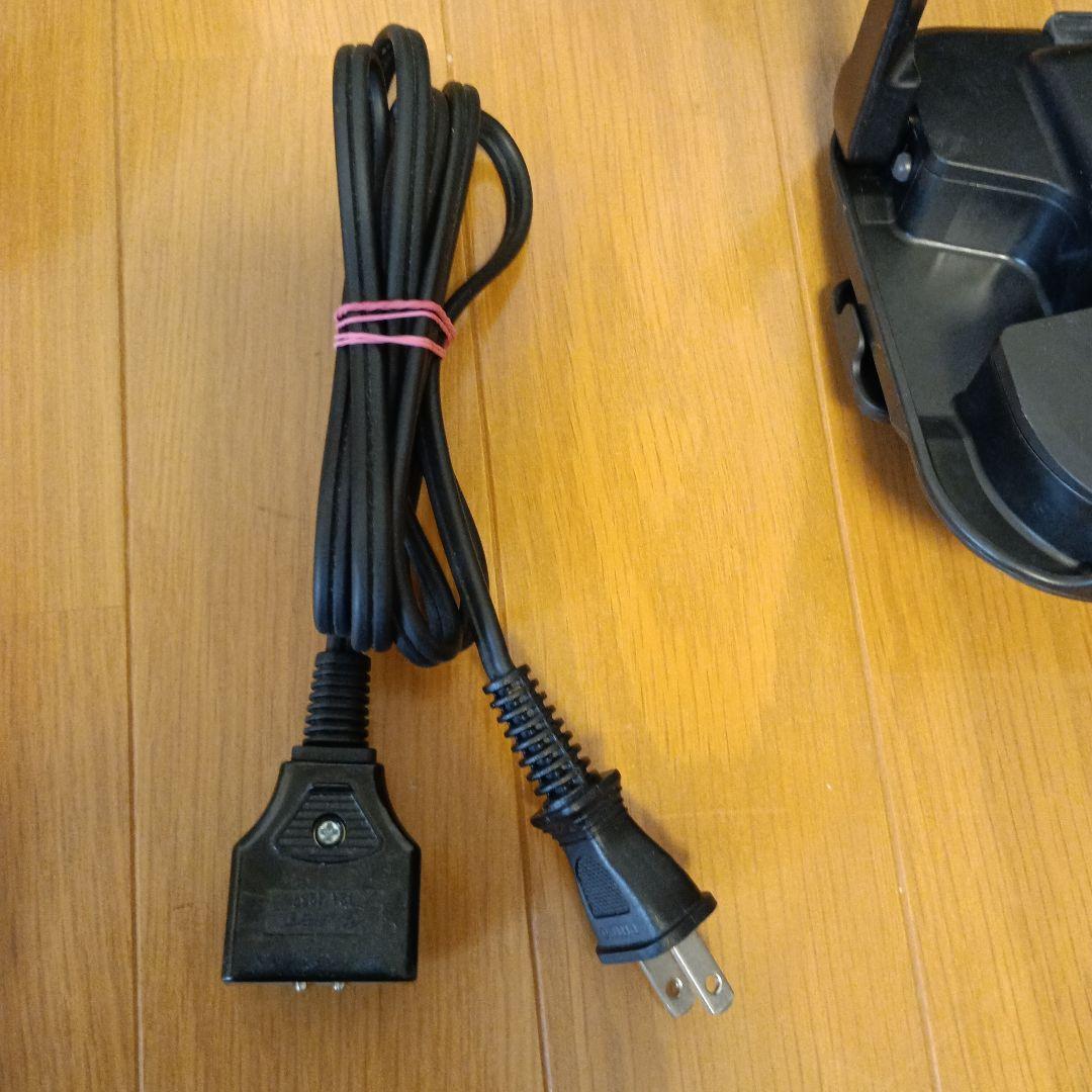 SHARP シャープ ヘルシオ ホットクック 2.4L KN-HW24G-W