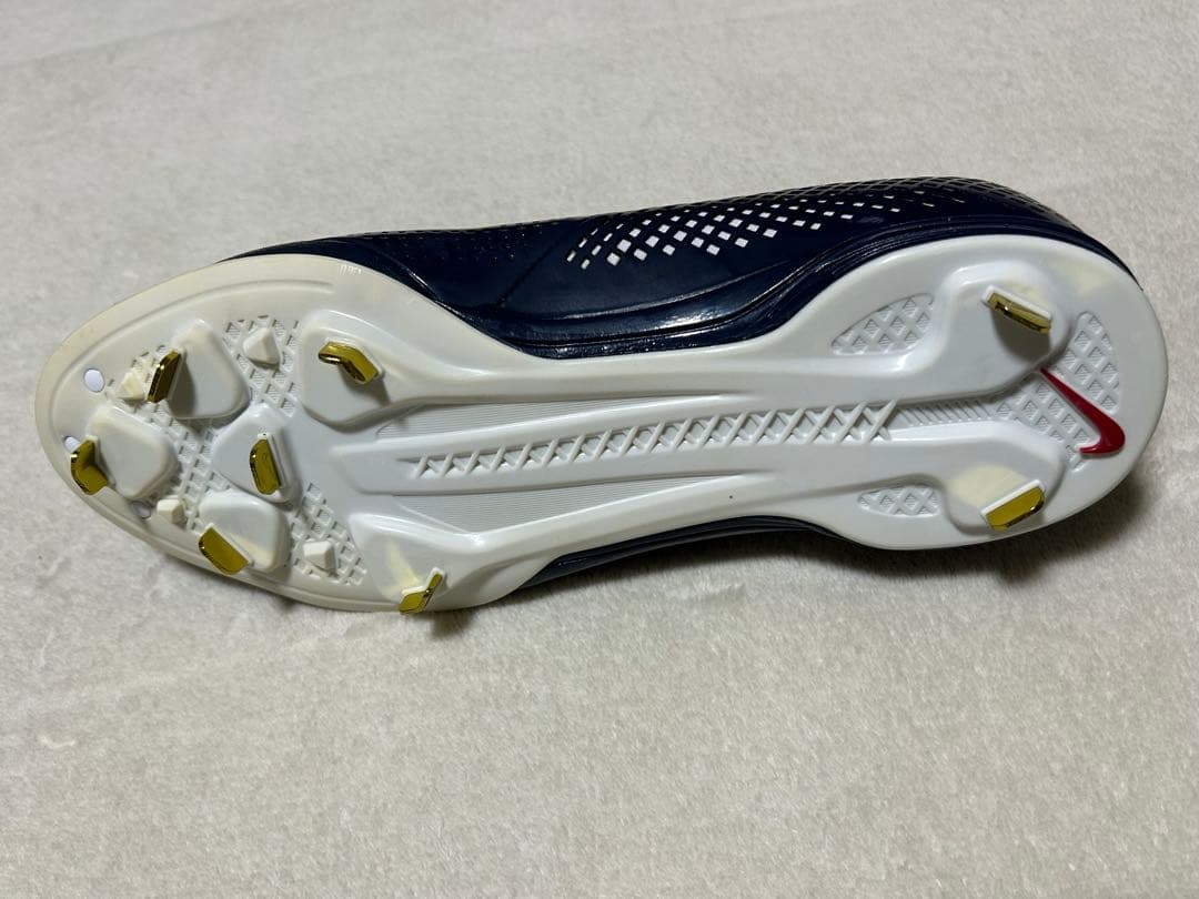 NIKE 野球スパイク 2013年WBC 鳥谷敬選手モデル （26cm）