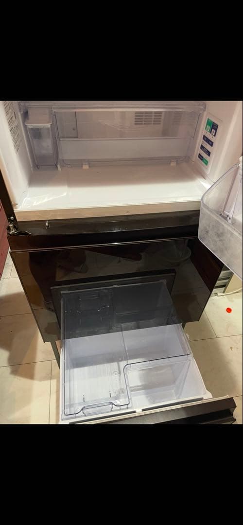 SHARP SJ-GW35G-W 350L ドア数3ドア 両側に開くドア