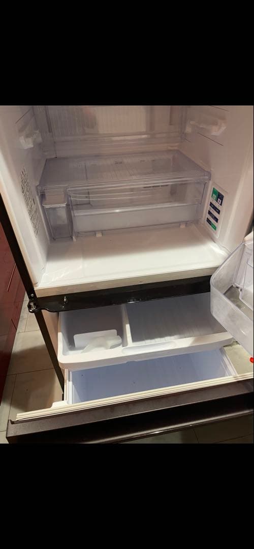 SHARP SJ-GW35G-W 350L ドア数3ドア 両側に開くドア