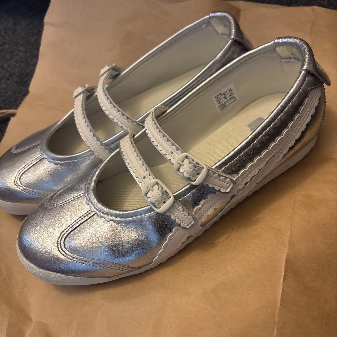 [美品]オニツカタイガー バレエシューズ シルバー 24.5cm