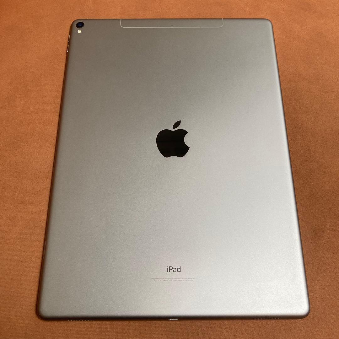 242 iPad Pro2 第2世代 64GB 12.9インチ SIMフリー☆