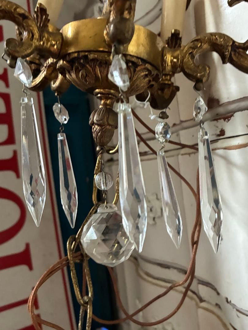 サム＆リサです　シャンデリア　吊り下げ　天井　エンジェル　真鍮　ランプ