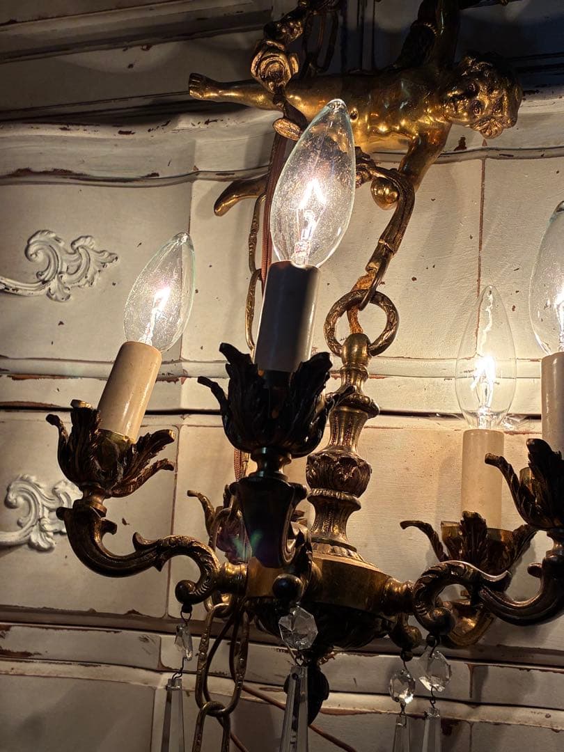 サム＆リサです　シャンデリア　吊り下げ　天井　エンジェル　真鍮　ランプ
