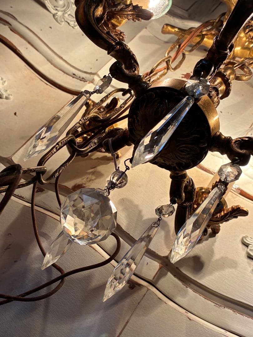 サム＆リサです　シャンデリア　吊り下げ　天井　エンジェル　真鍮　ランプ