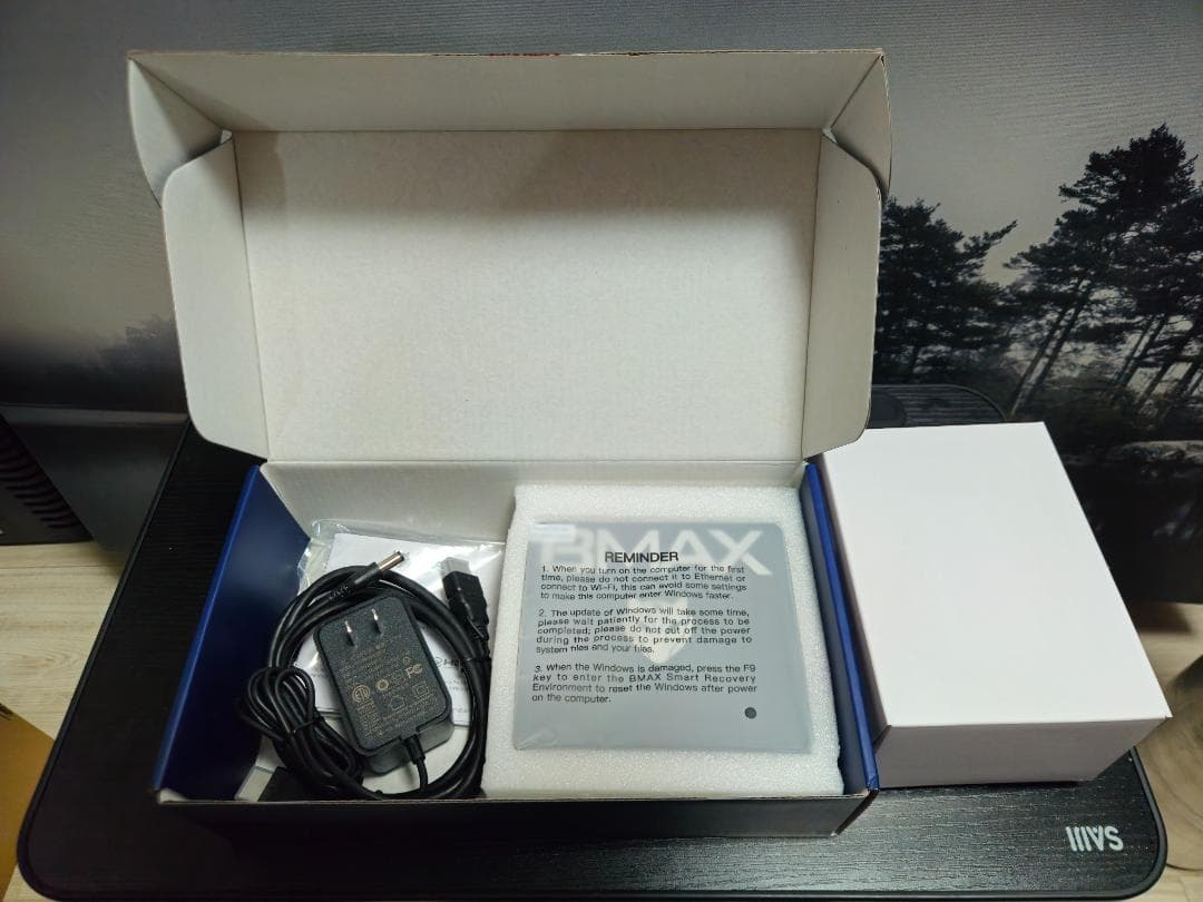 BMAXミ二pc ■新品●未使用