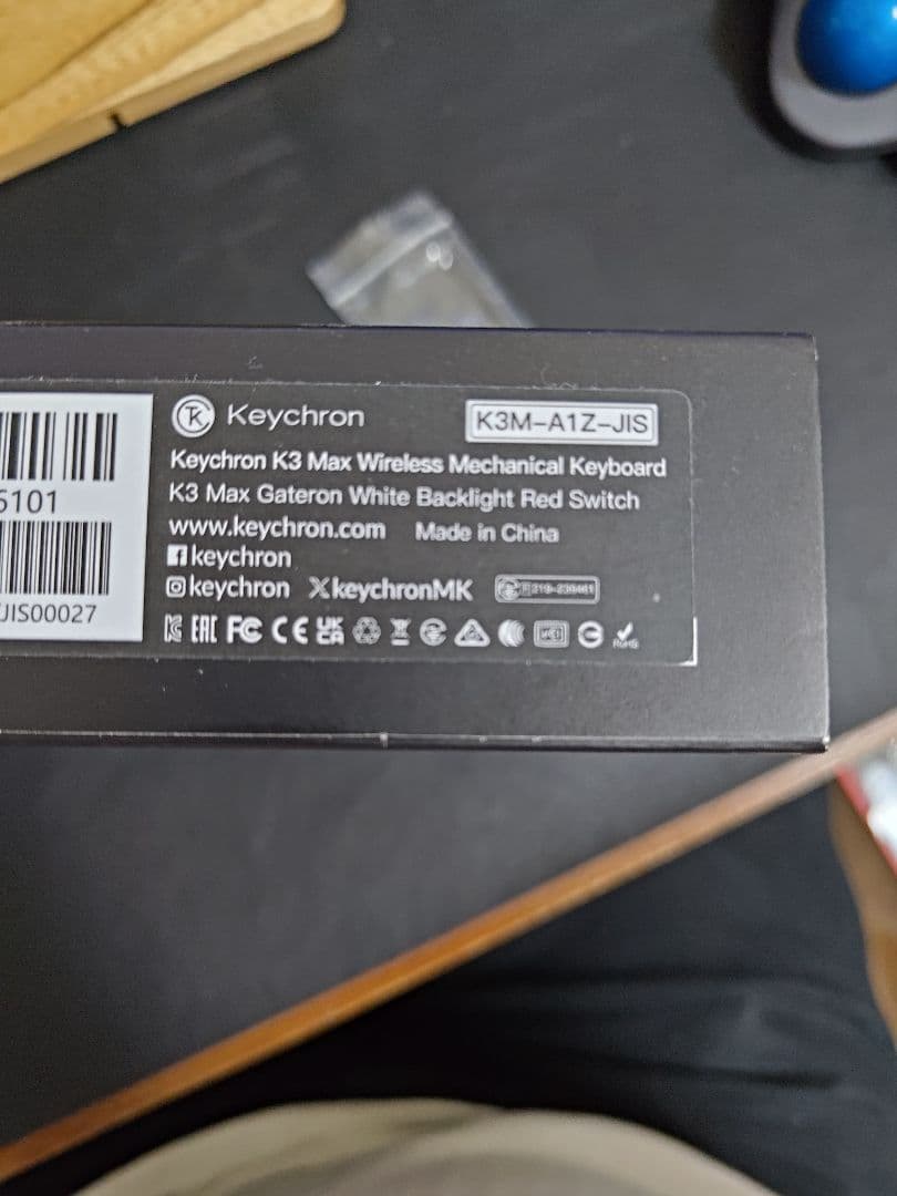 K3 Max White LED - ダブルショットPBTキーキャップ(赤軸)