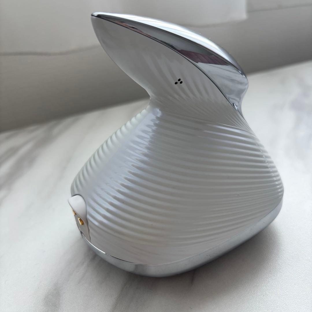 ぷぅ　【正規品】ReFa リファ　ビューテックヘッドスパ　白　MTG