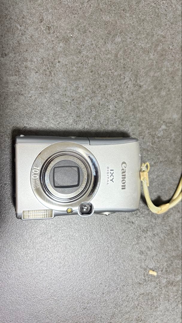 ✨動作確認済み！✨Canon IXY digital 820IS 充電器付き！