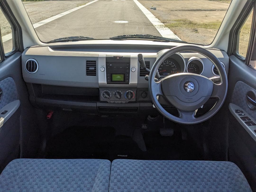 奇跡の低走行1万㌔☆スズキ・ワゴンR★美車☆検満タン☆禁煙車☆格安販売早い者勝ち