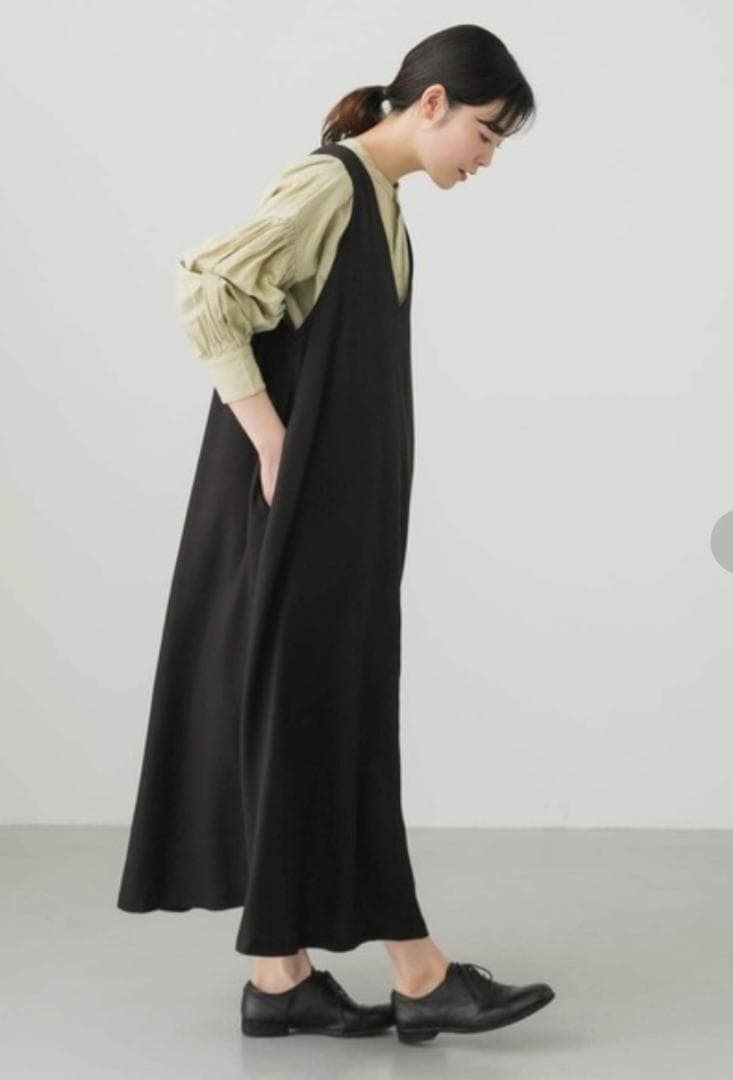 美品 かぐれ kagure Aラインジャンパースカート ブラック FREE