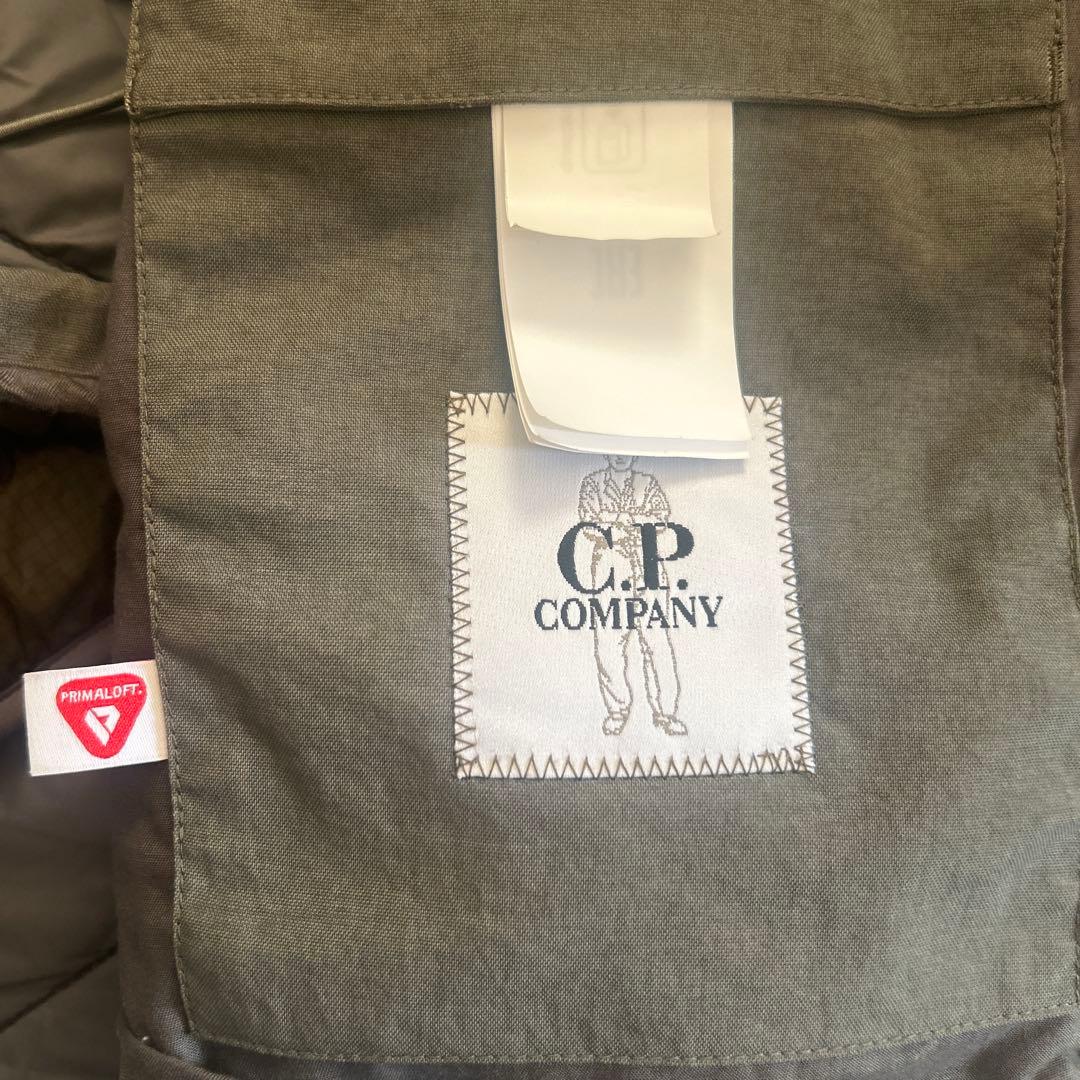 【日本未発売】かけるC.P Companyキルティングジャケット　Lサイズ