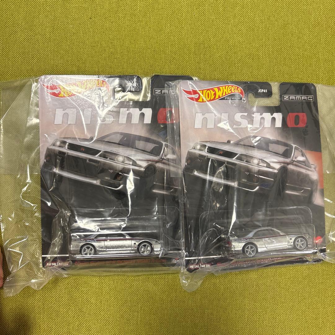 2台 新品 ホットウィール 日産 スカイライン GT-R (BCNR33)