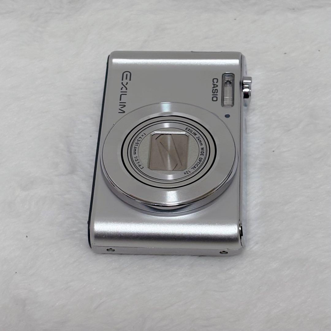 【外観極美品】CASIO EXILIM EX-ZS240 デジタルカメラ