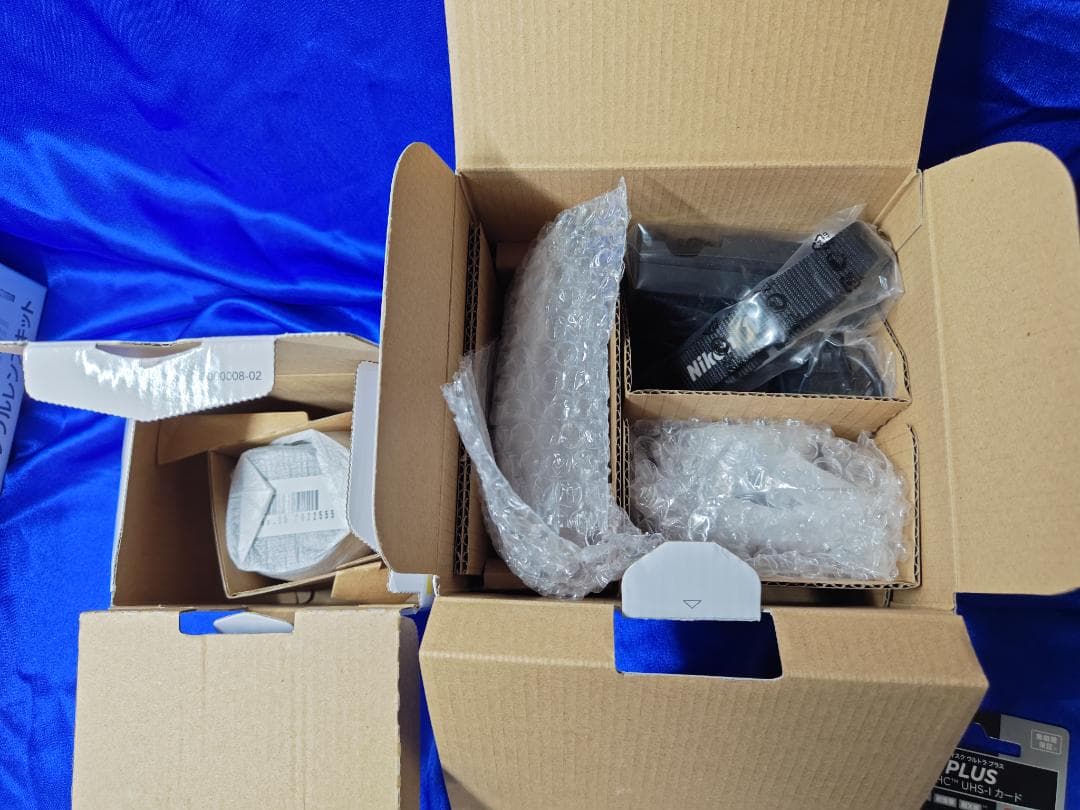 【新品】Nikon1 J5 ダブルレンズキット