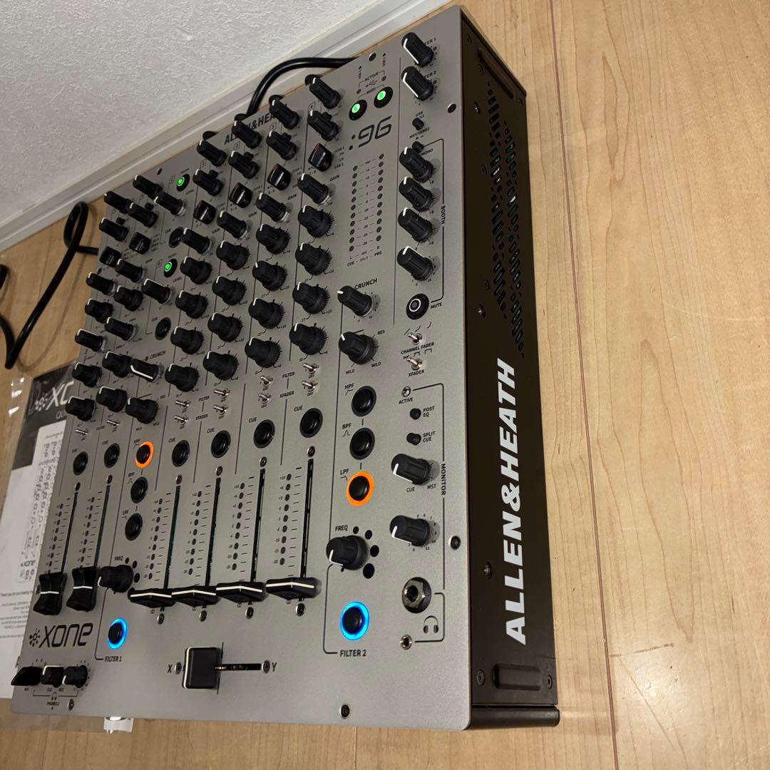 ALLEN&HEATH Xone:96 DJミキサー　デッキセイバー付き　美品！