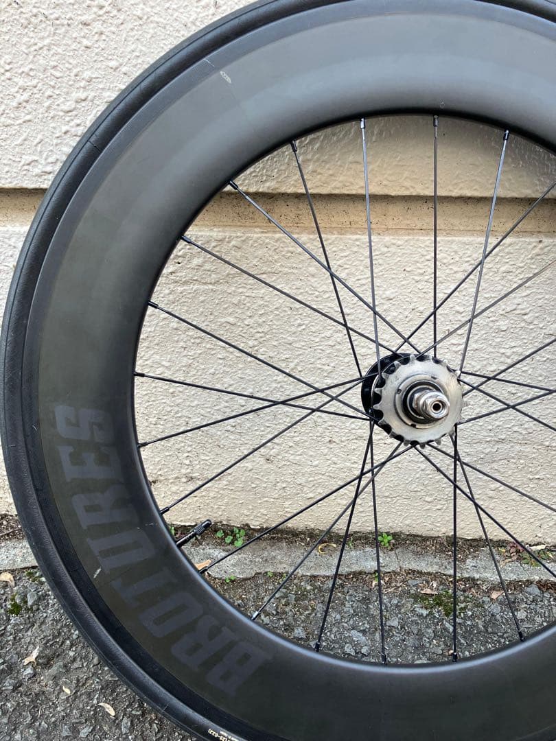 ゴリアン 　BROTURES SHRED 88 カーボンホイールリアのみ