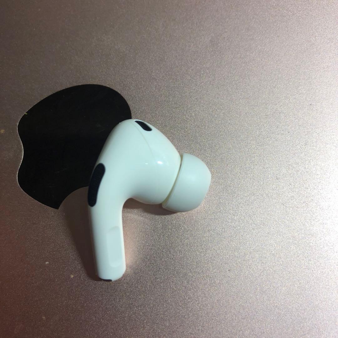 Apple AirPods Pro 第2世代　typeC 右耳　右側　右