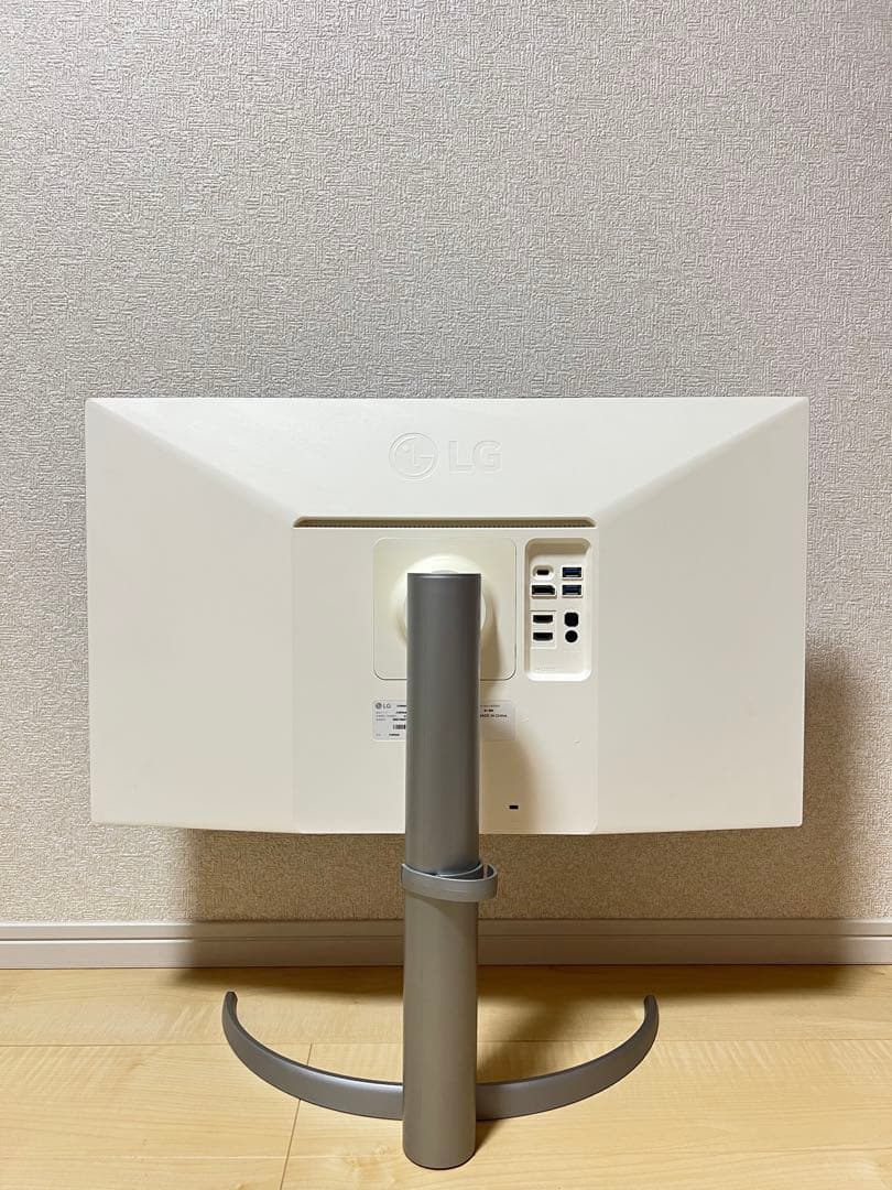 LG 27UP50N-W 27インチ モニター