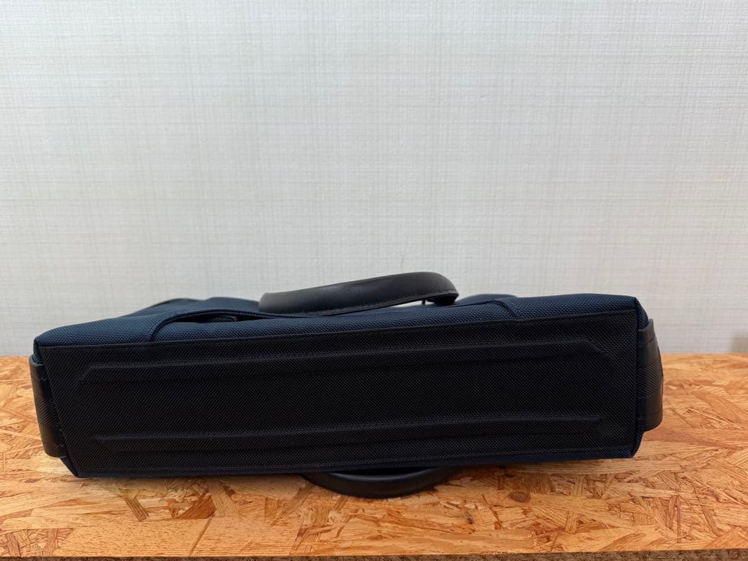 【値下げ中】トゥミ　ビジネスバッグJARVIS ネイビー682416NVYD2E